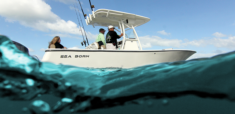 Sea Born FX24 Center Console